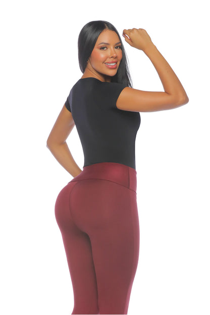 Leggings SMI0079 WINE Tus favoritos renovados con faja interna y ajuste perfecto