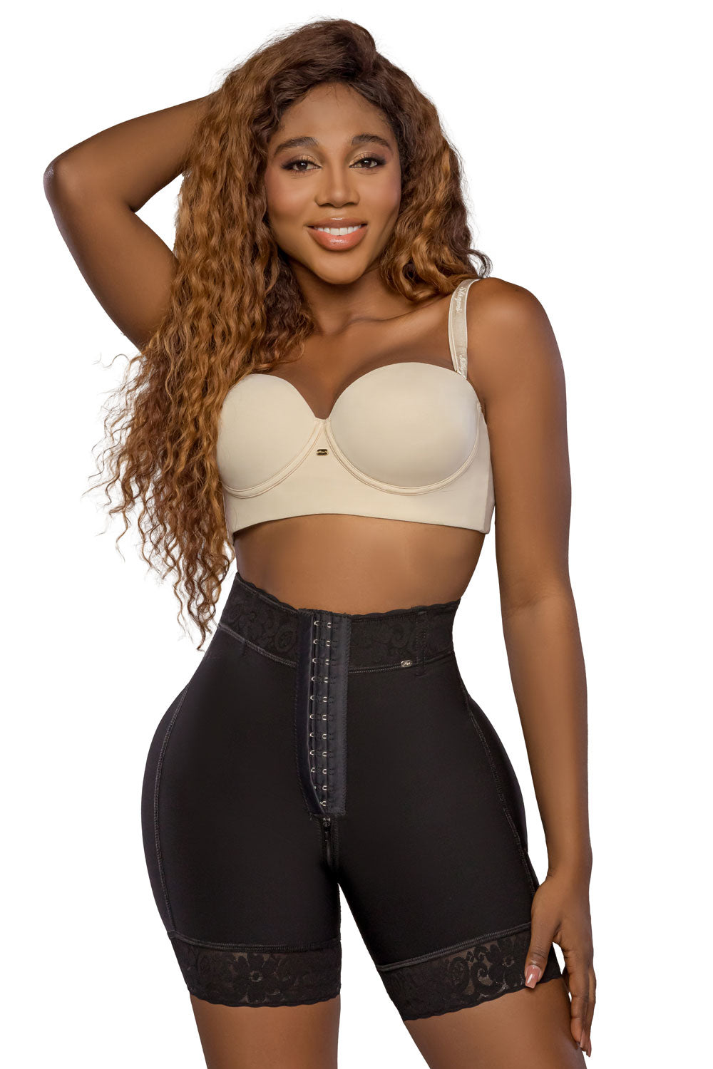 PANTY LA DIVA CON BROCHES Y LEVANTA GLÚTEOS SMI04028